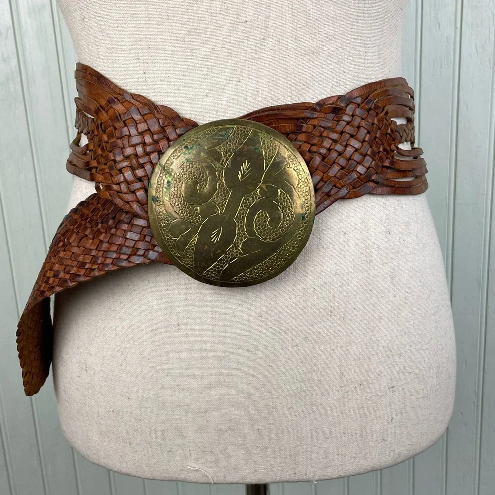 Vintage Braided Leather Hammered Medallion Belt Morocco Boho Bohemian Gypsy Y2K